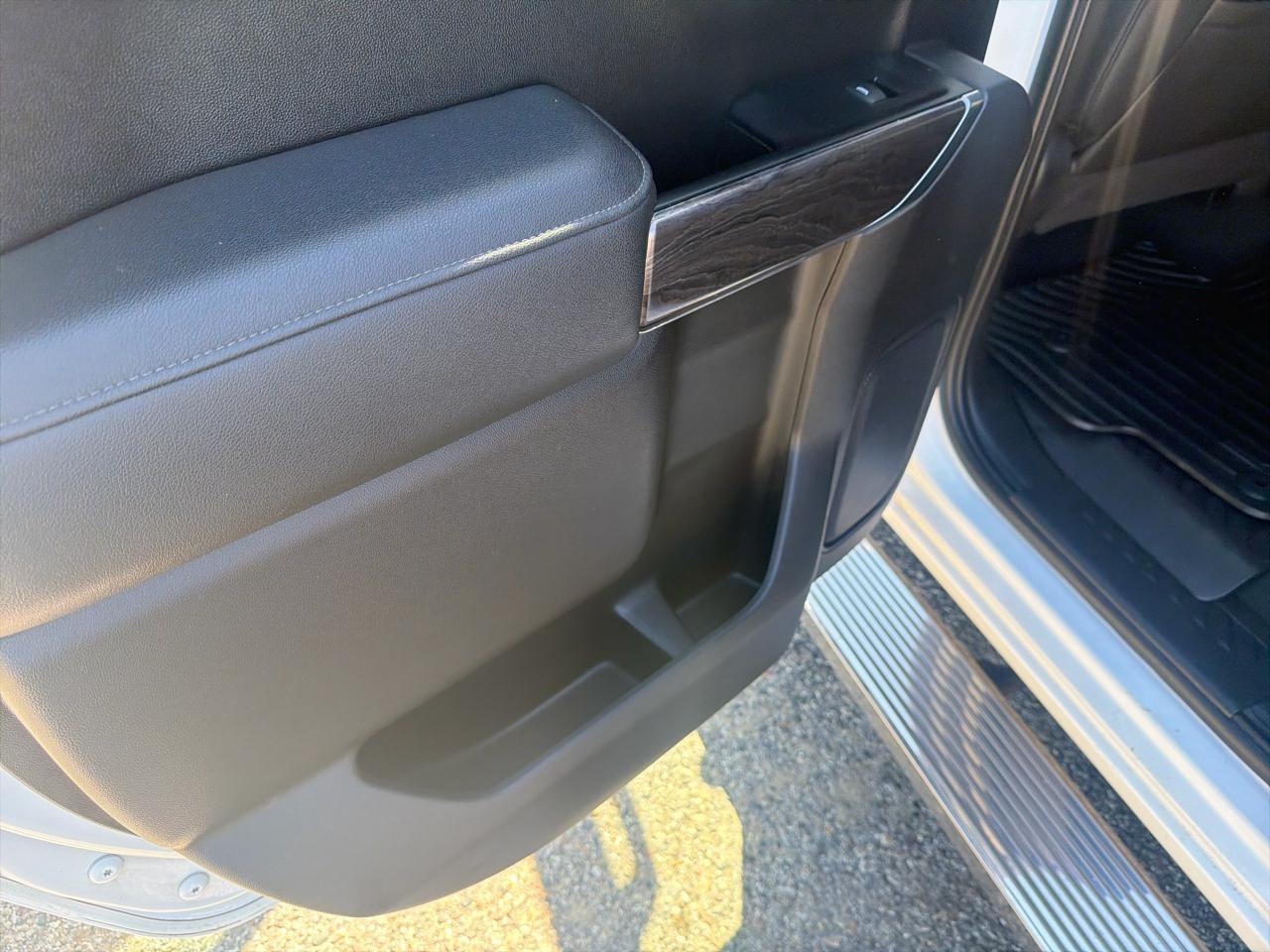 Chevrolet Silverado 1500 4WD Crew Cab 147" LTZ 2021