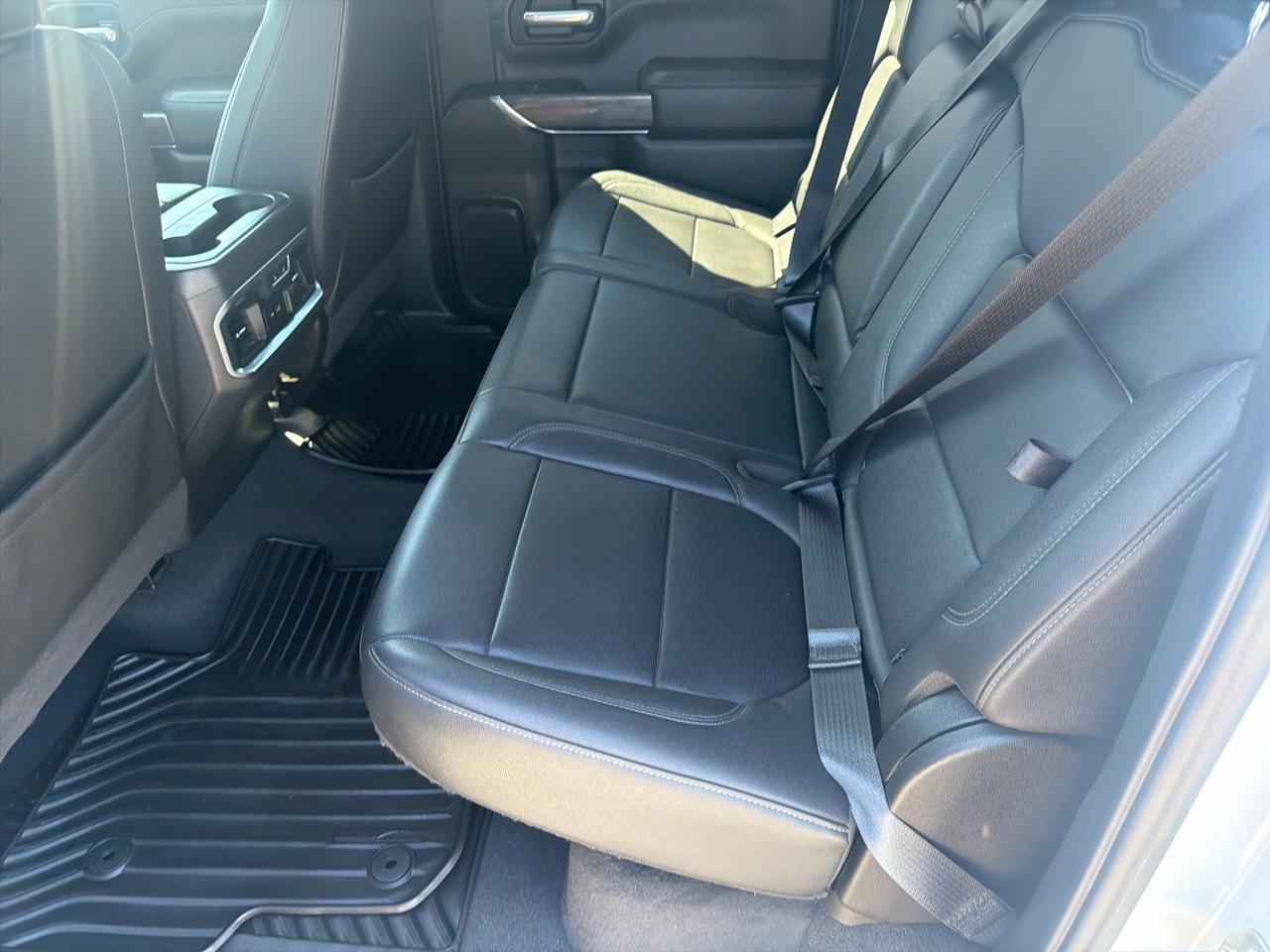 Chevrolet Silverado 1500 4WD Crew Cab 147" LTZ 2021