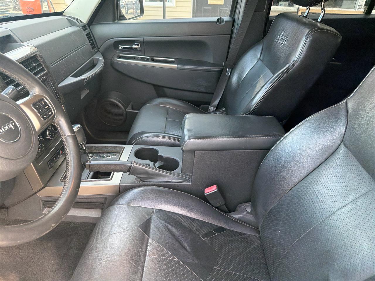 Jeep Liberty 4WD 4dr Limited Jet 2012