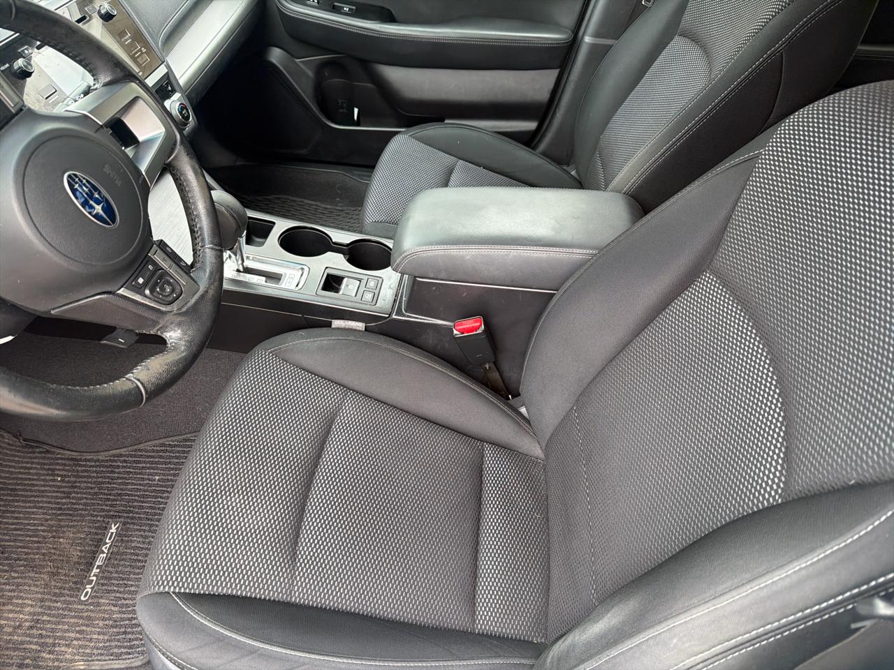 Subaru Outback 4dr Wgn 2.5i Premium PZEV 2016