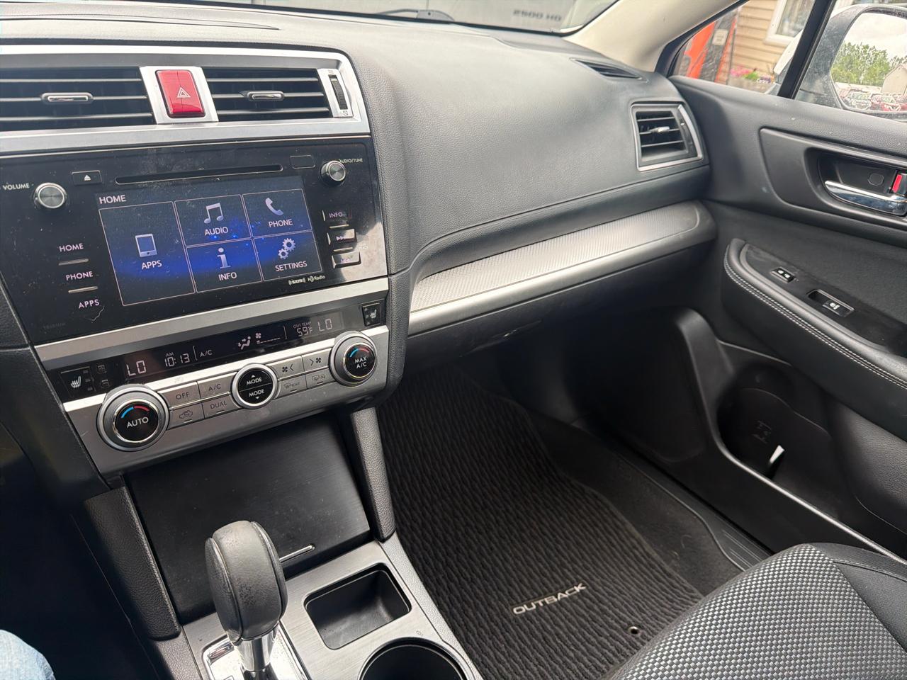 Subaru Outback 4dr Wgn 2.5i Premium PZEV 2016