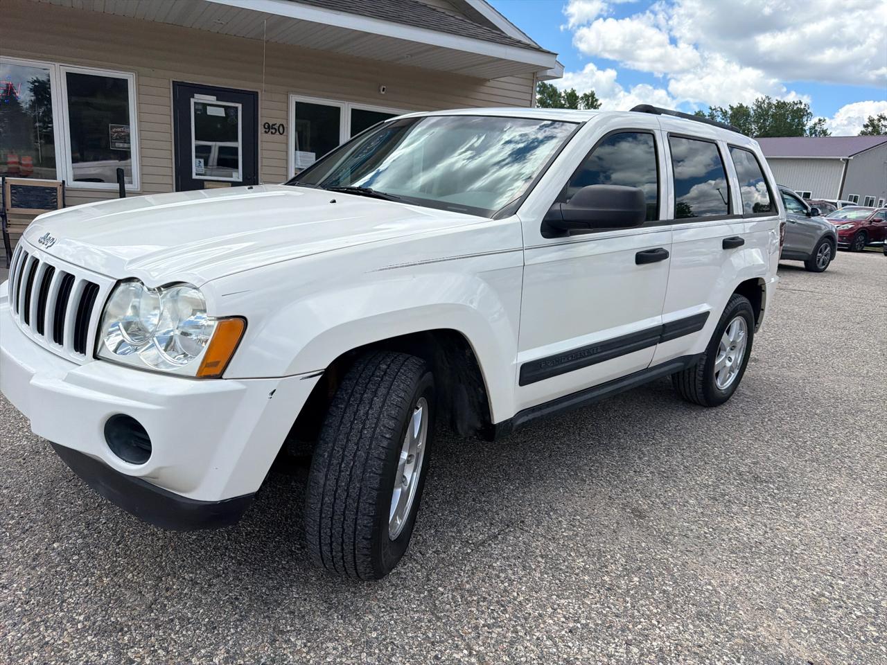Jeep Grand Cherokee 4dr Laredo 4WD 2005