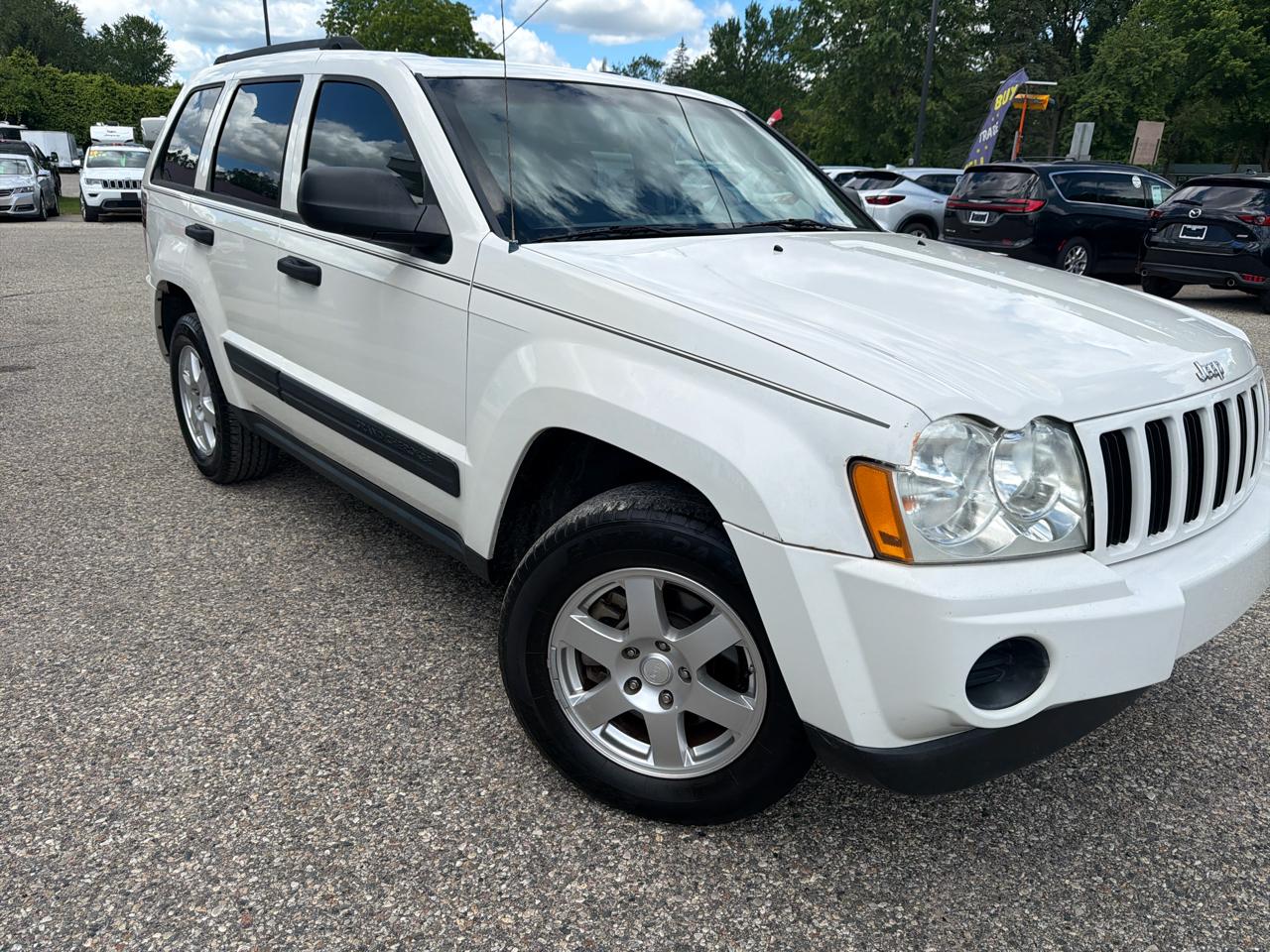 Jeep Grand Cherokee 4dr Laredo 4WD 2005