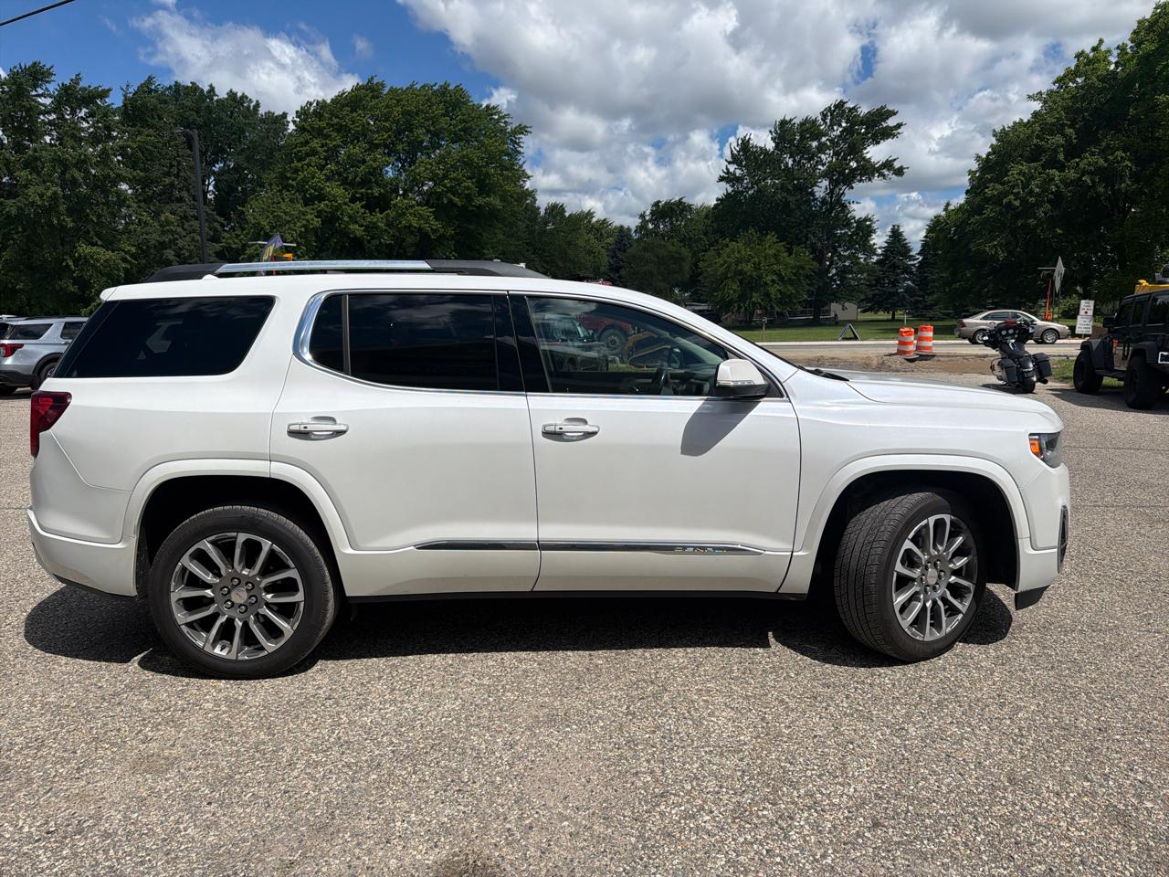 GMC Acadia AWD 4dr Denali 2020