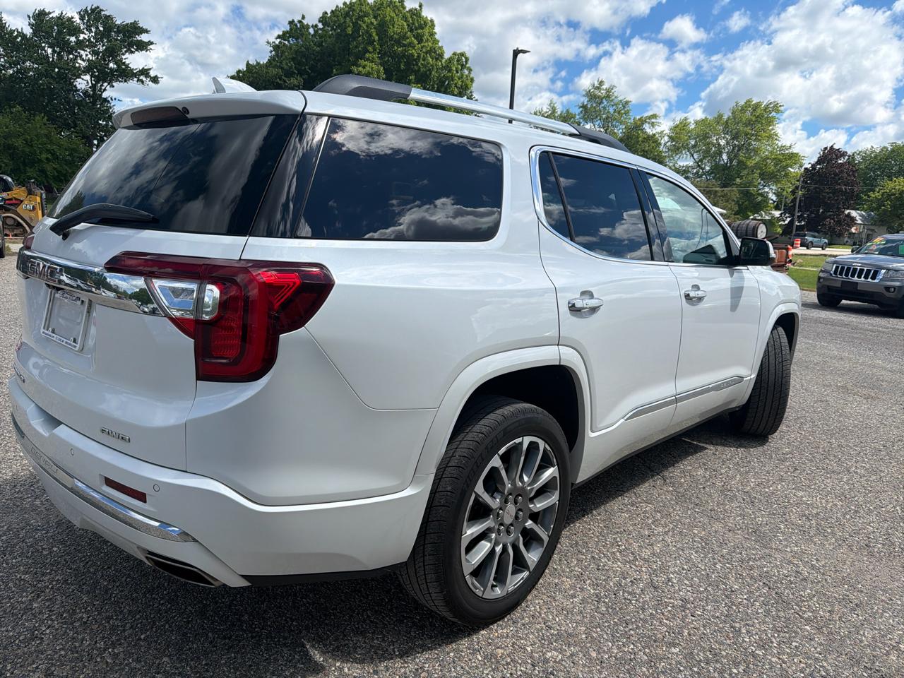 GMC Acadia AWD 4dr Denali 2020