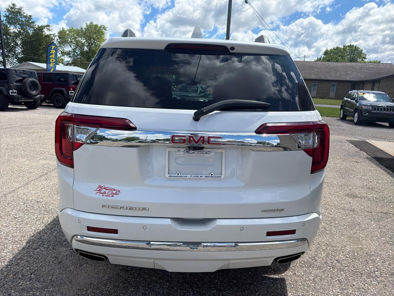GMC Acadia AWD 4dr Denali 2020