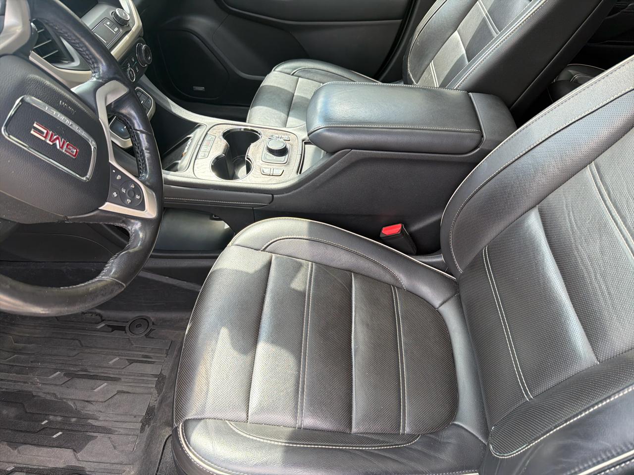 GMC Acadia AWD 4dr Denali 2020