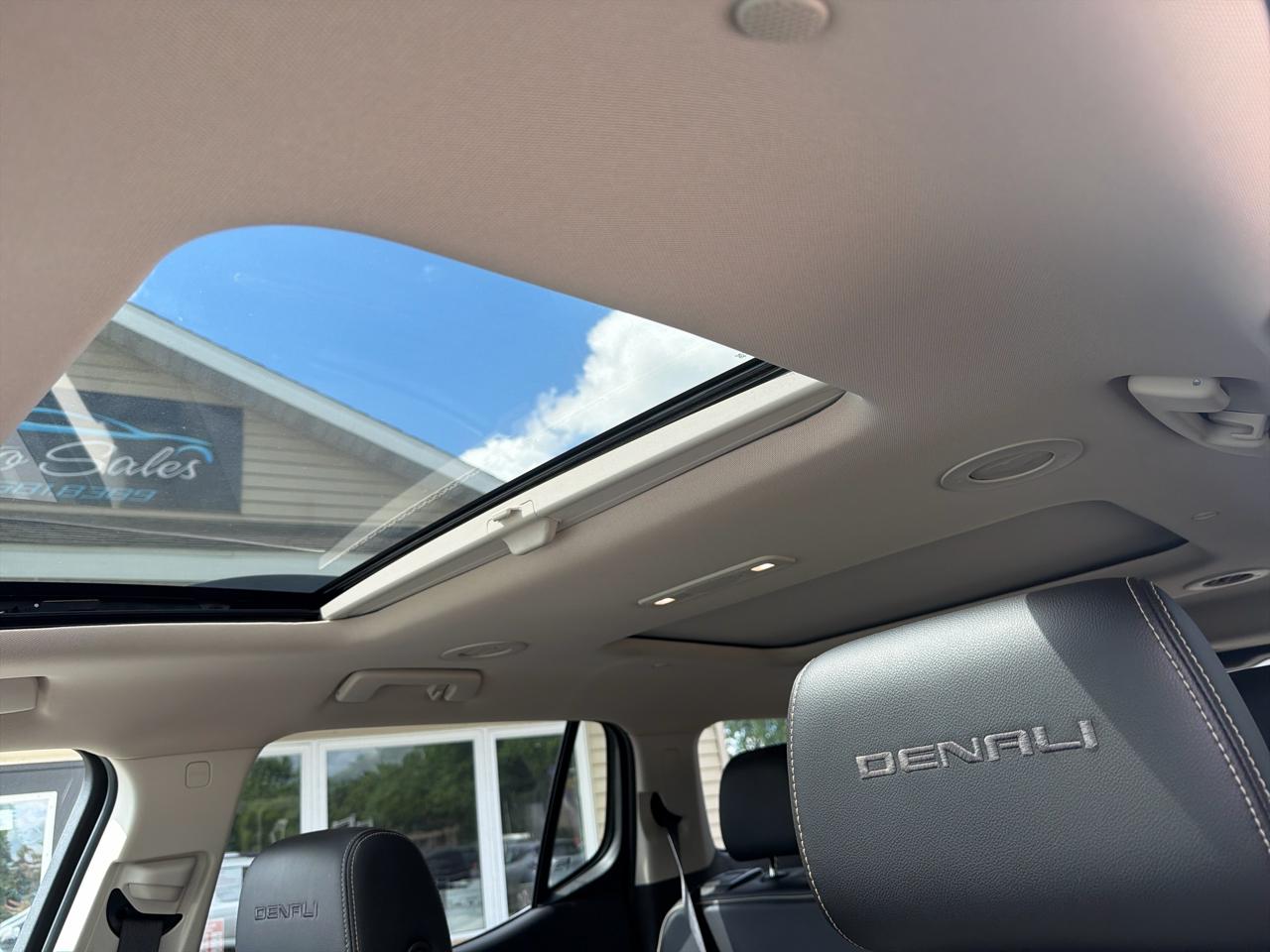 GMC Acadia AWD 4dr Denali 2020
