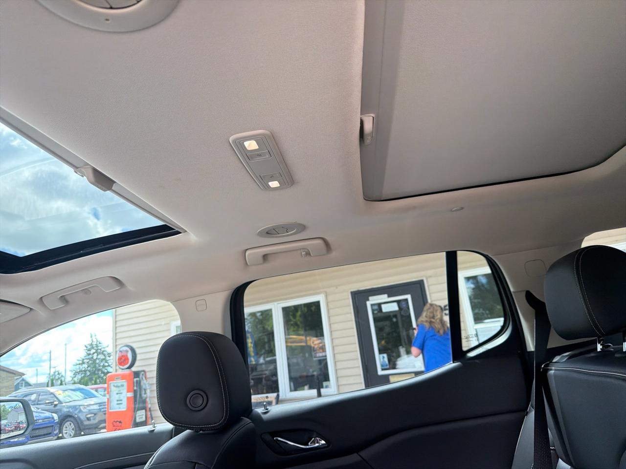 GMC Acadia AWD 4dr Denali 2020