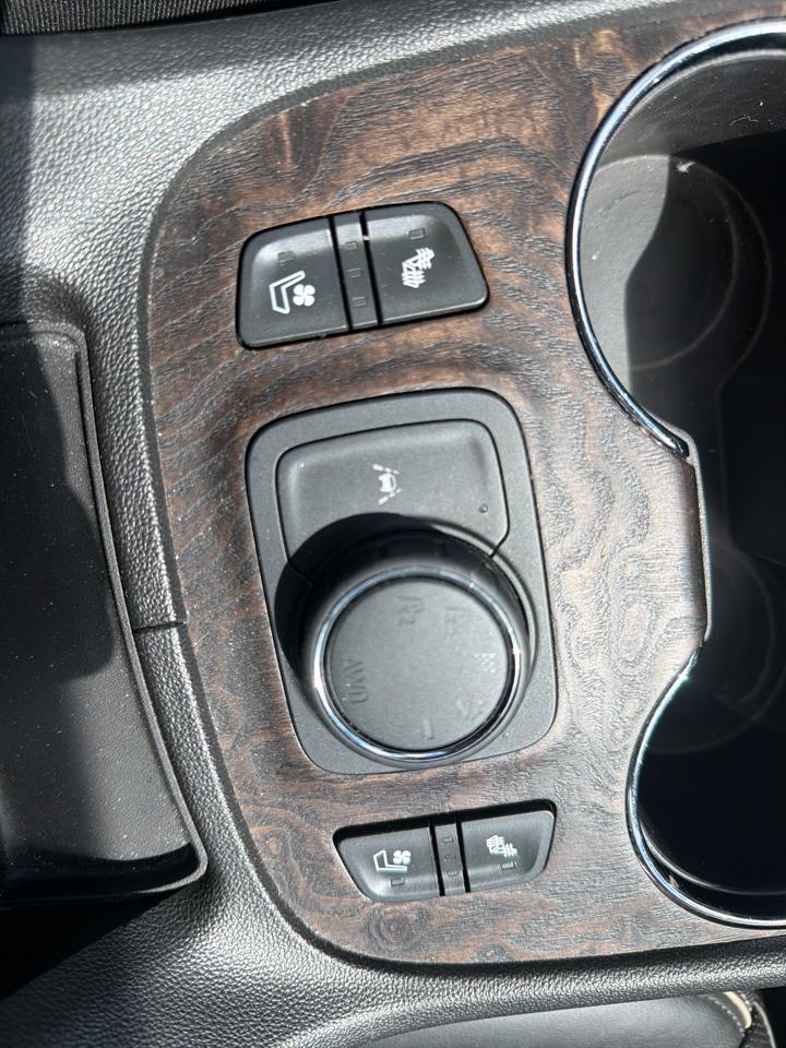 GMC Acadia AWD 4dr Denali 2020