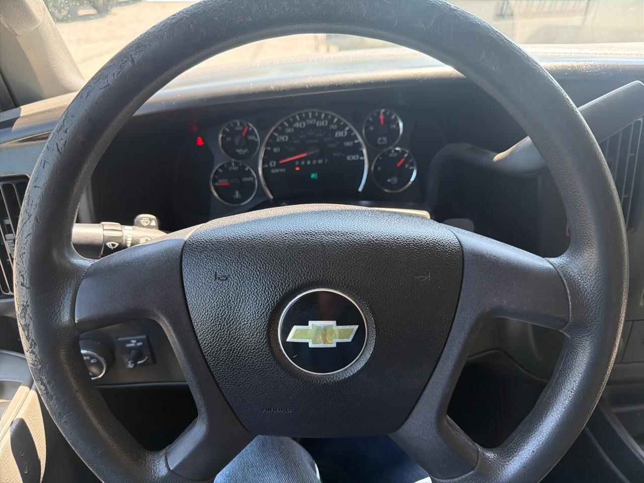 Chevrolet Express Cargo Van RWD 2500 135" 2017