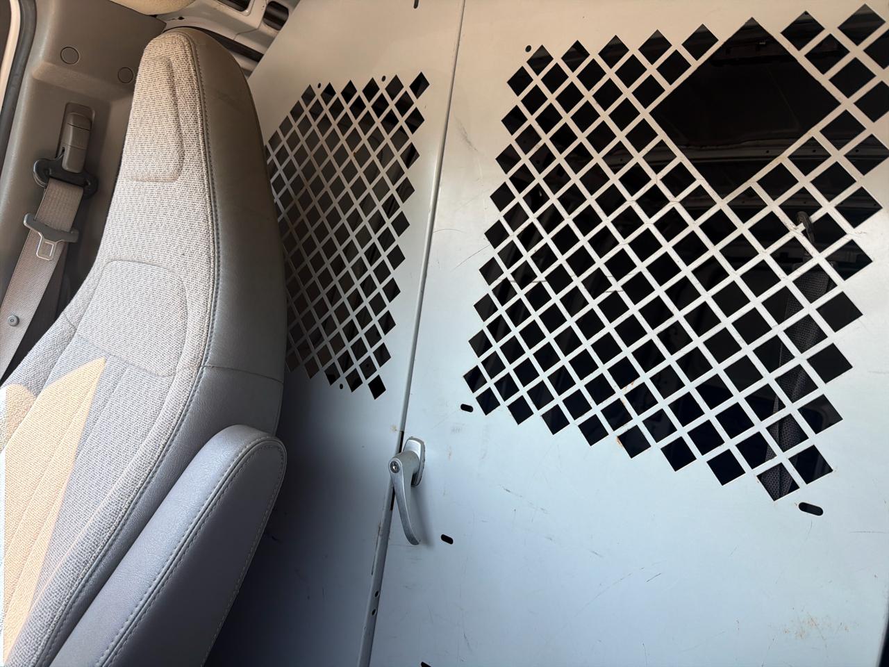 Chevrolet Express Cargo Van RWD 2500 135" 2017