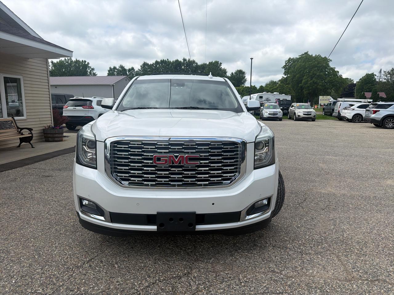 GMC Yukon XL 4WD 4dr Denali 2018