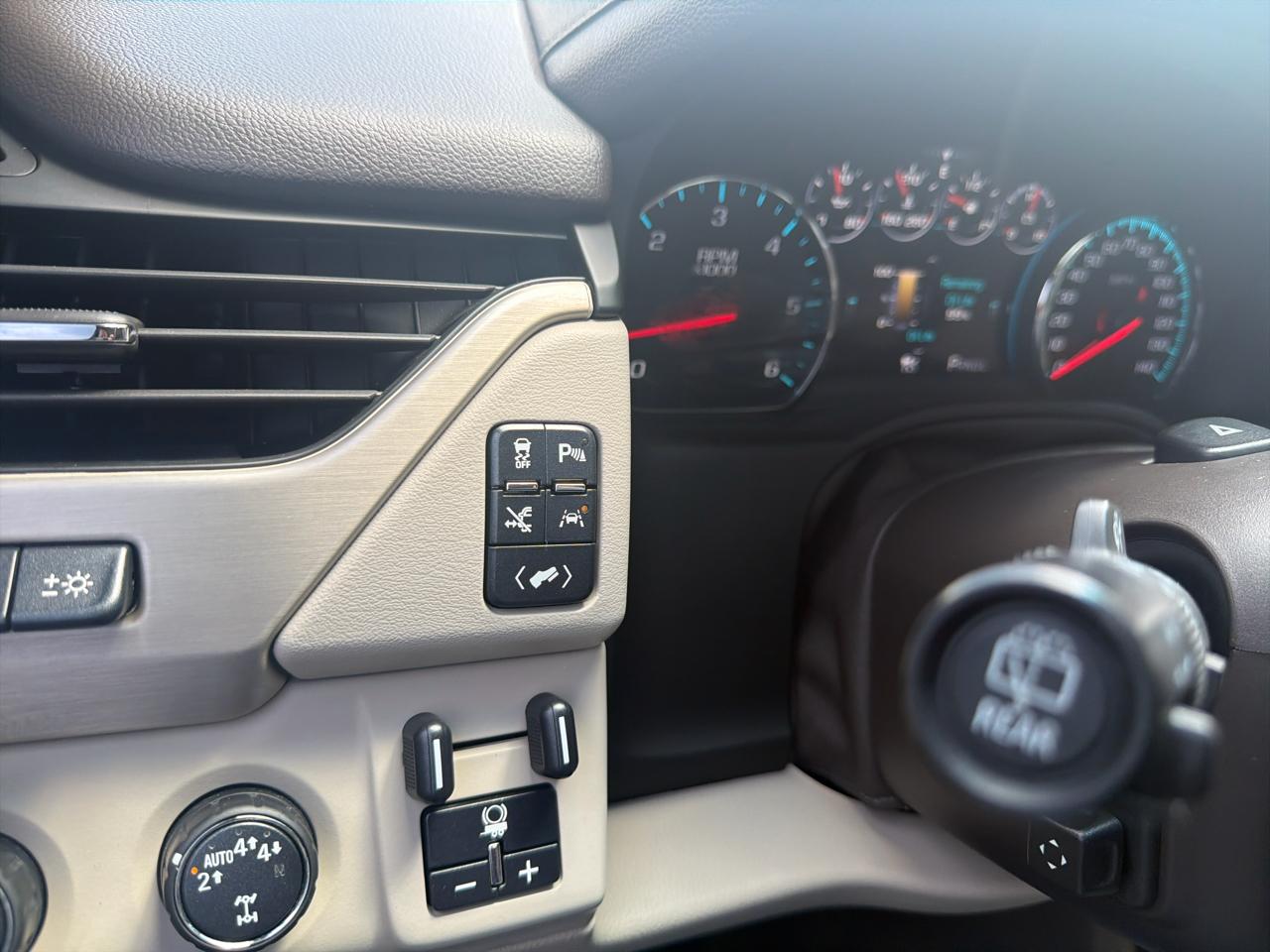 GMC Yukon XL 4WD 4dr Denali 2018