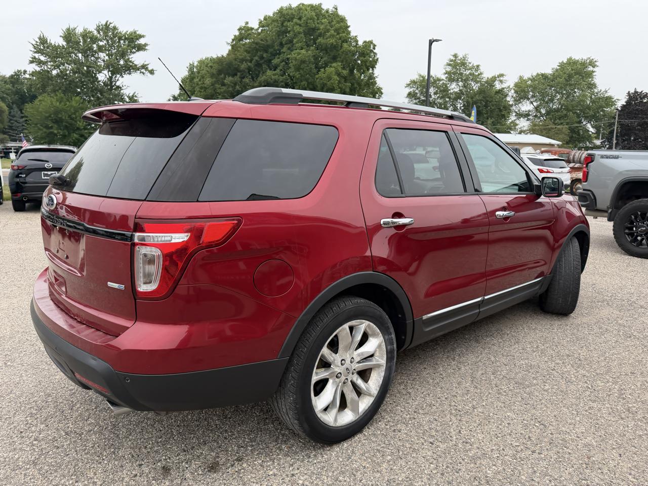 Ford Explorer FWD 4dr XLT 2013