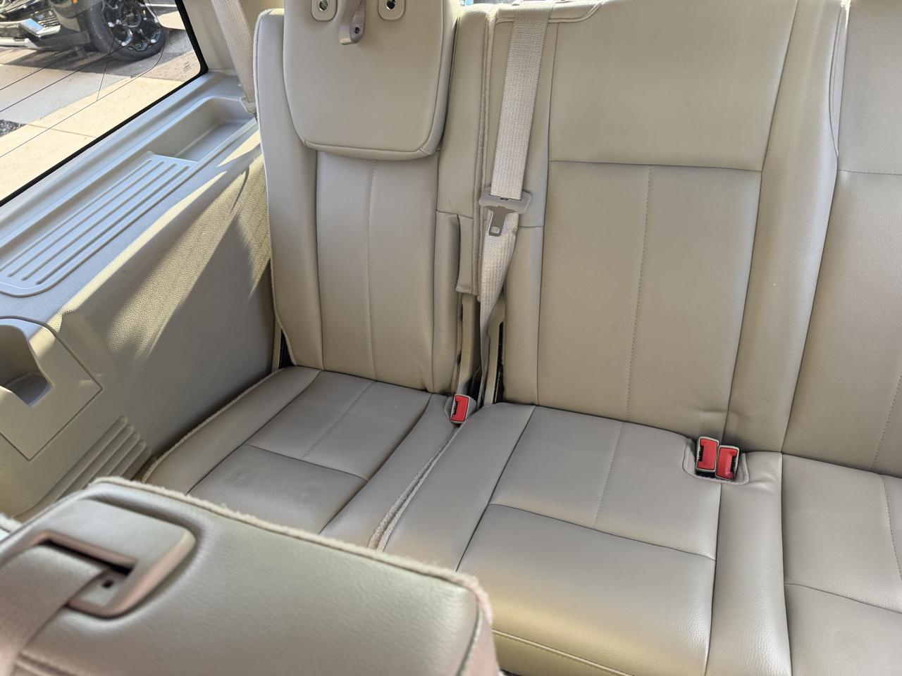 Ford Expedition 4WD 4dr Limited 2012