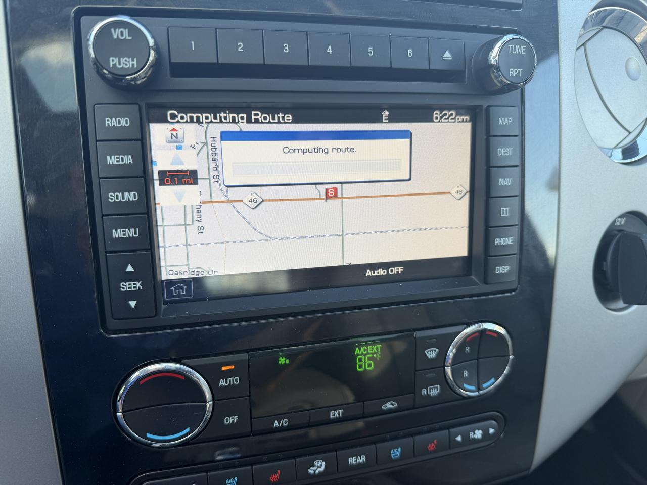 Ford Expedition 4WD 4dr Limited 2012