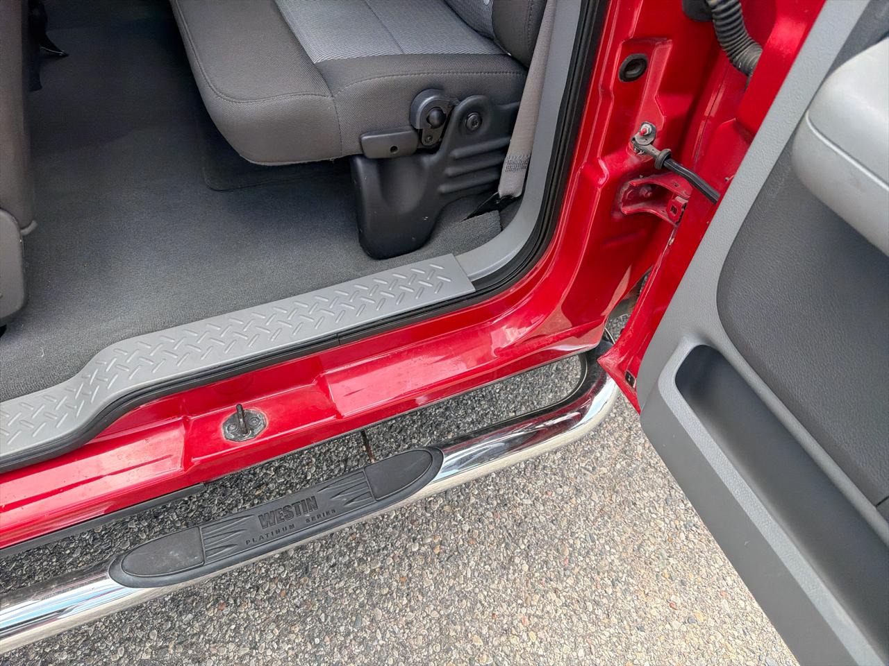 Ford F-150 Supercab 133" XLT 4WD 2005