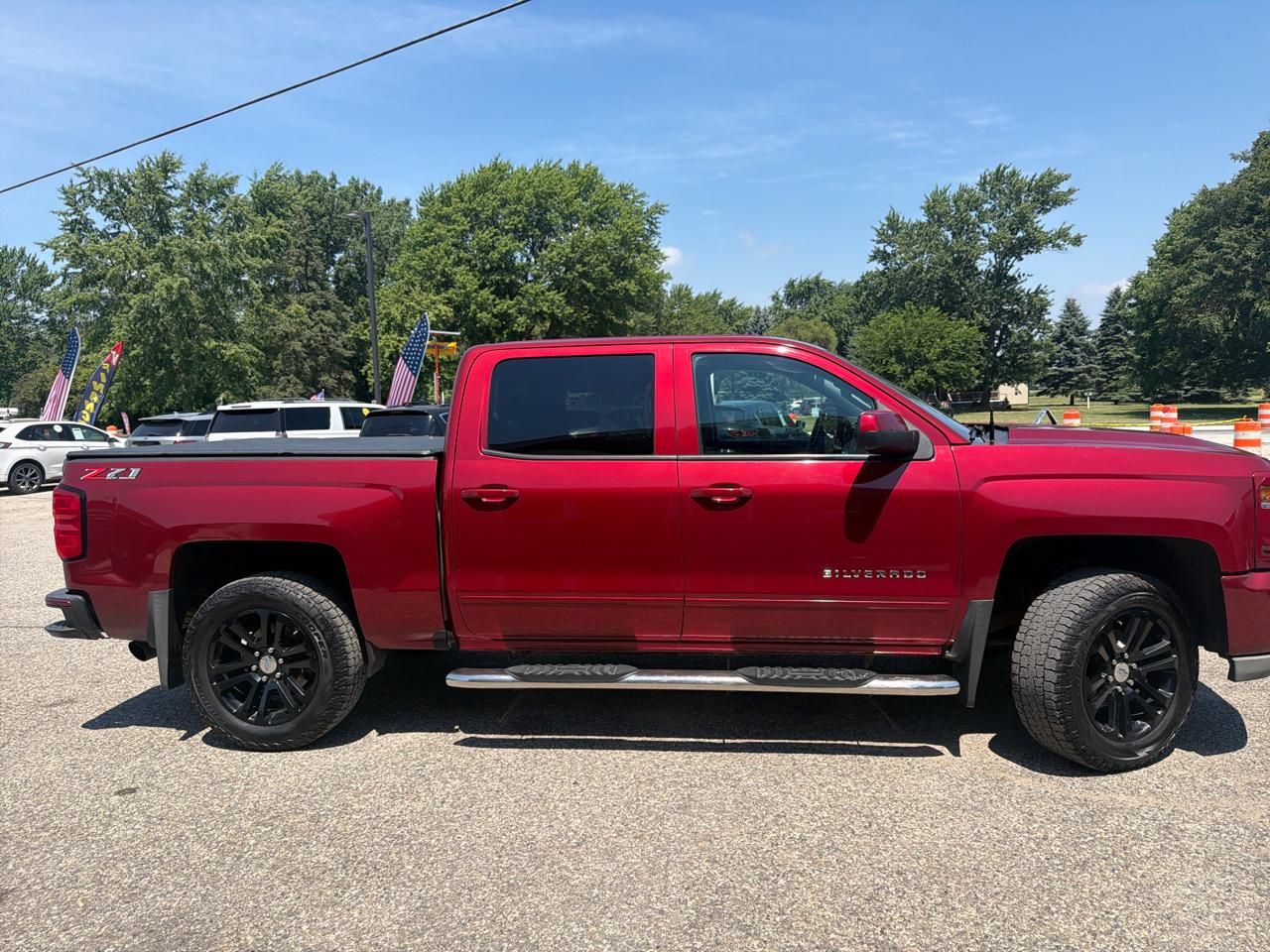 Chevrolet Silverado 1500 4WD Crew Cab 143.5" LT w/2LT 2018