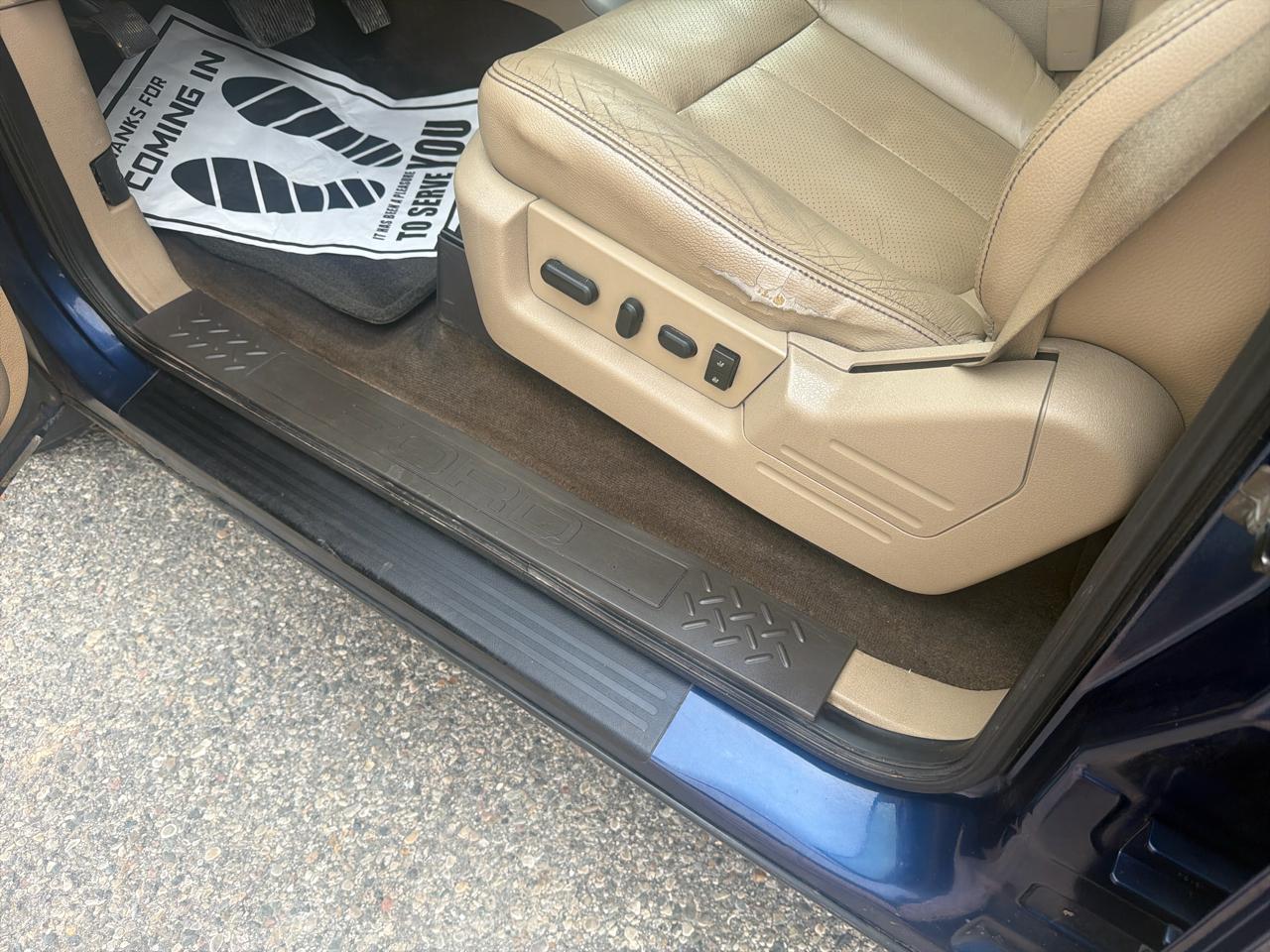 Ford F-150 4WD SuperCrew 145" XL 2010