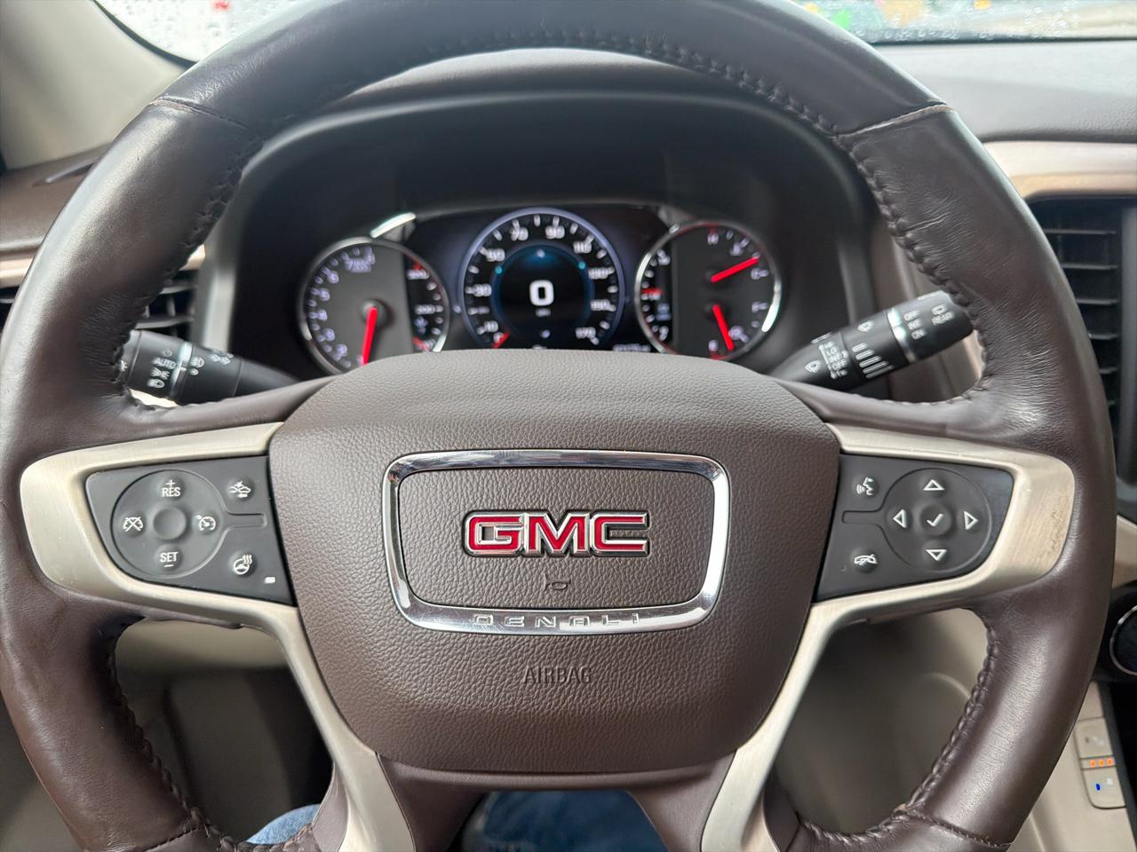 GMC Acadia AWD 4dr Denali 2019