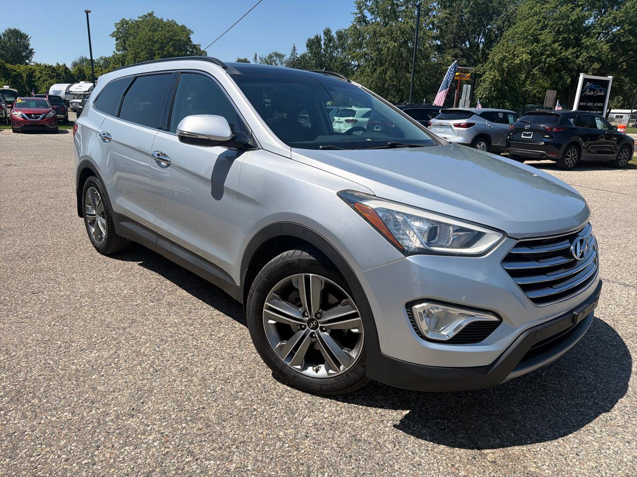 Hyundai Santa Fe AWD 4dr GLS 2014