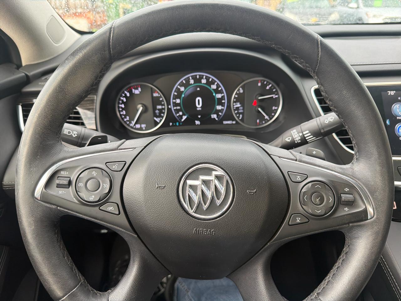 Buick LaCrosse 4dr Sdn Premium AWD 2017