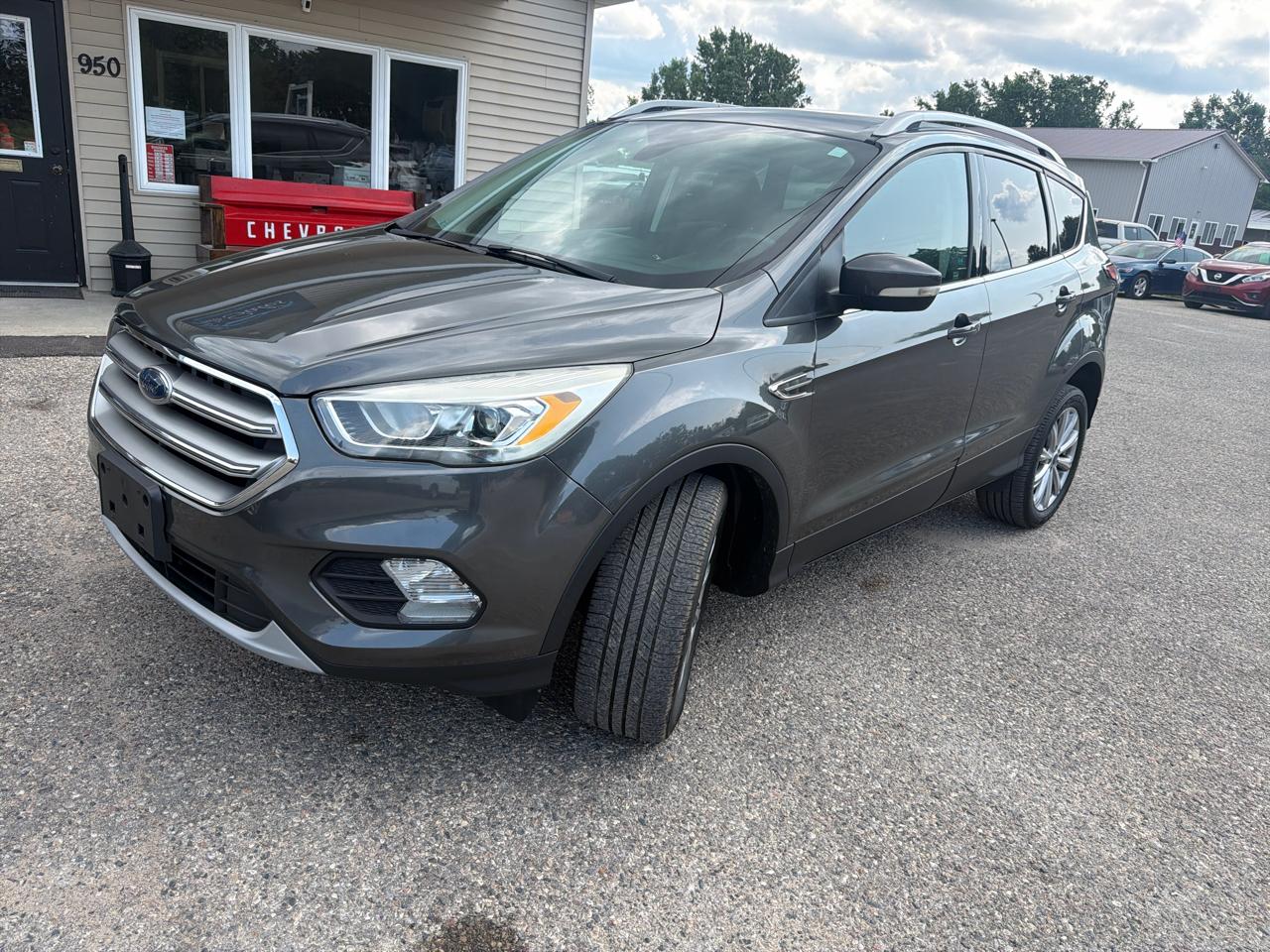 Ford Escape Titanium 4WD 2017