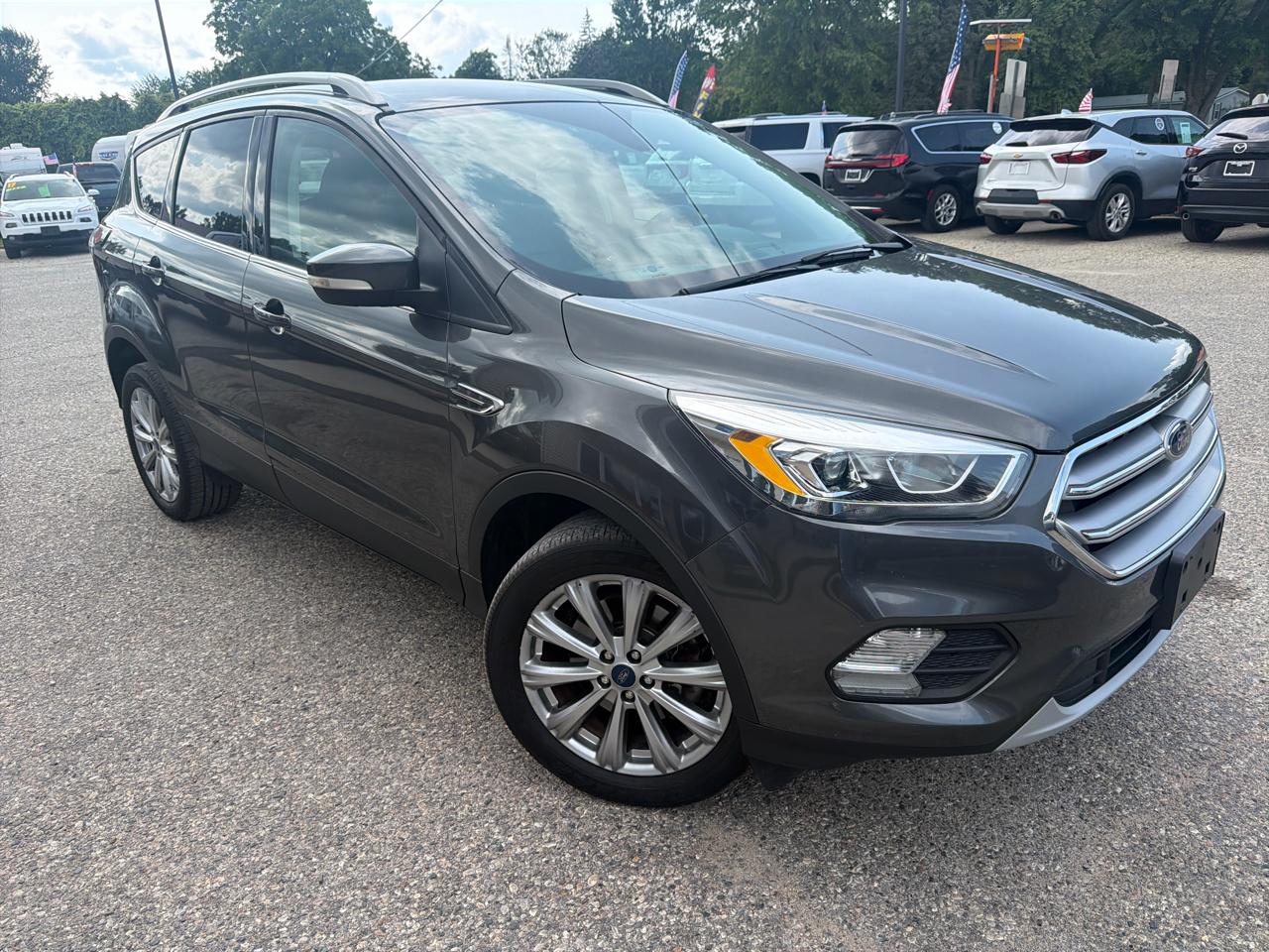 Ford Escape Titanium 4WD 2017