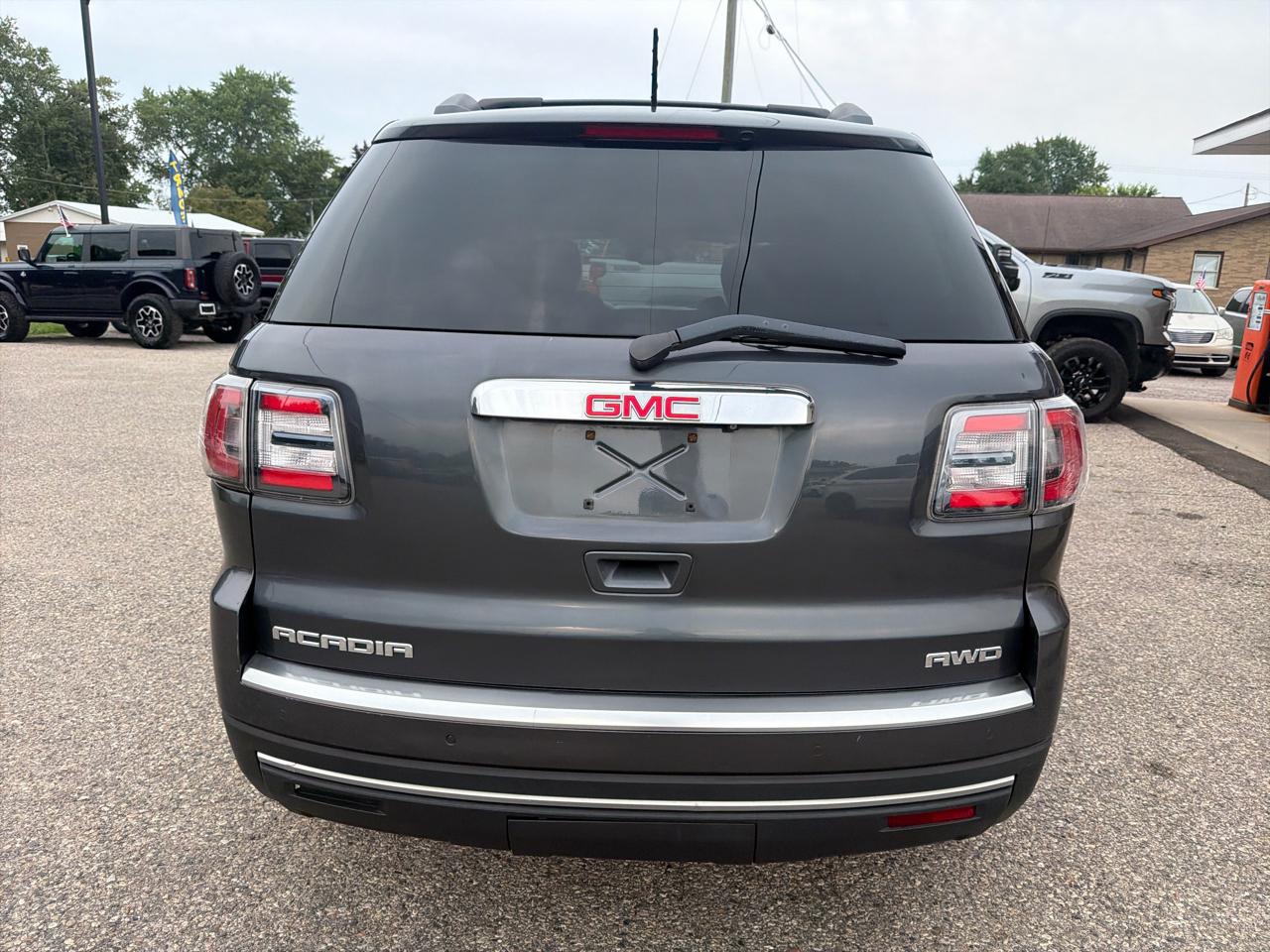 GMC Acadia AWD 4dr SLE w/SLE-2 2013