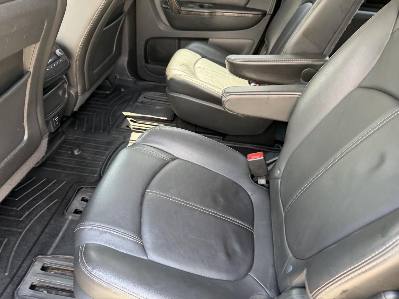 GMC Acadia AWD 4dr SLT w/SLT-1 2015