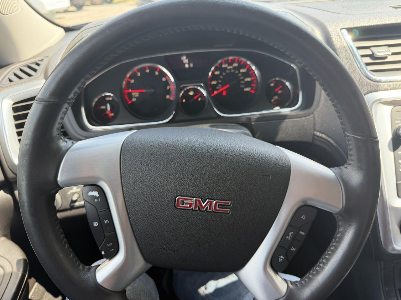 GMC Acadia AWD 4dr SLT w/SLT-1 2015
