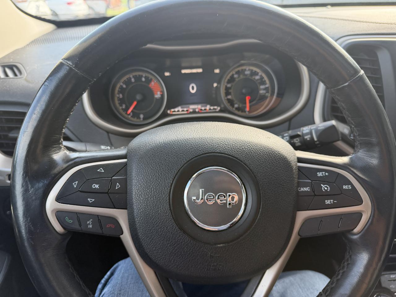 Jeep Cherokee 4WD 4dr High Altitude 2016