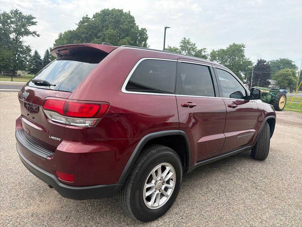 Jeep Grand Cherokee Laredo 4x4 2020