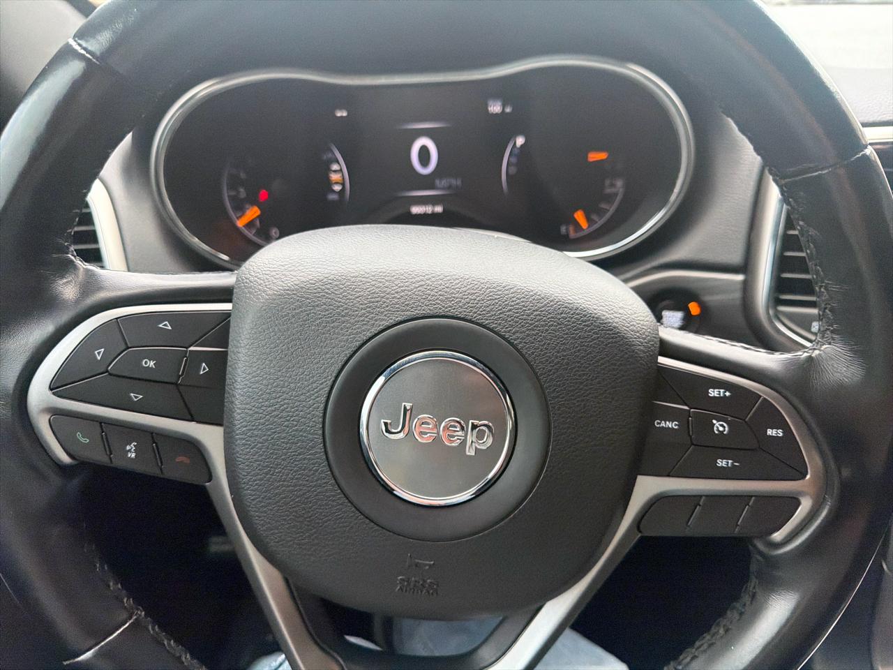 Jeep Grand Cherokee Laredo 4x4 2020