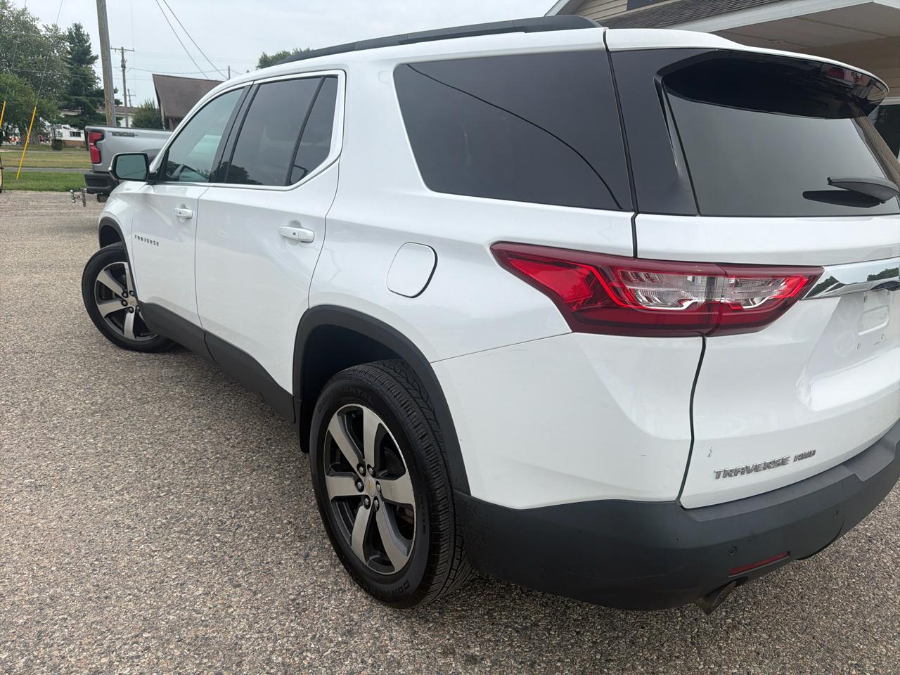 Chevrolet Traverse AWD 4dr LT Leather 2020