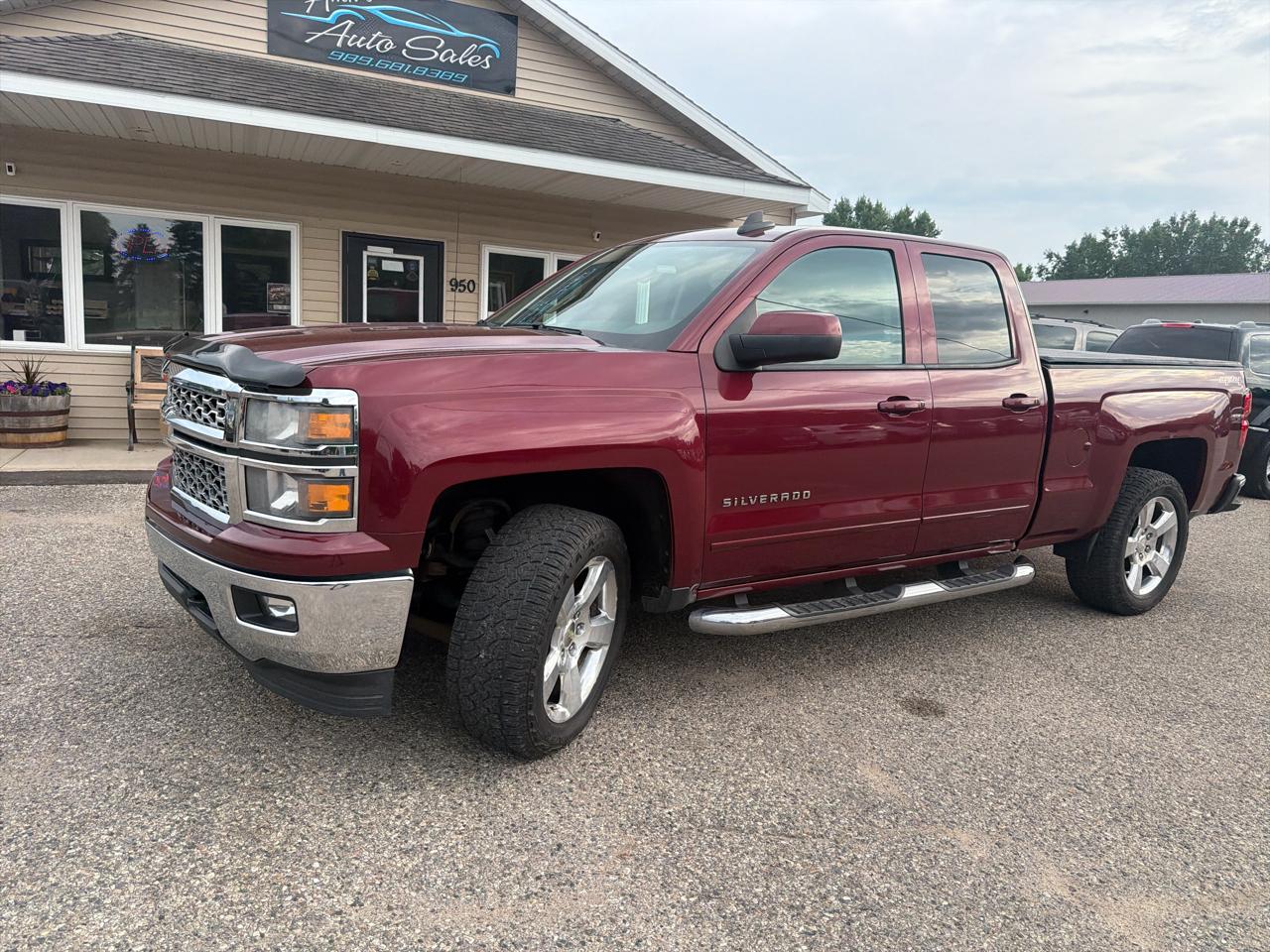 Chevrolet Silverado 1500 4WD Double Cab 143.5" LT w/1LT 2015