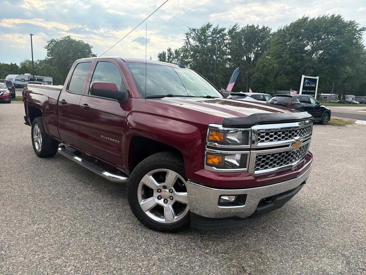 Chevrolet Silverado 1500 4WD Double Cab 143.5" LT w/1LT 2015