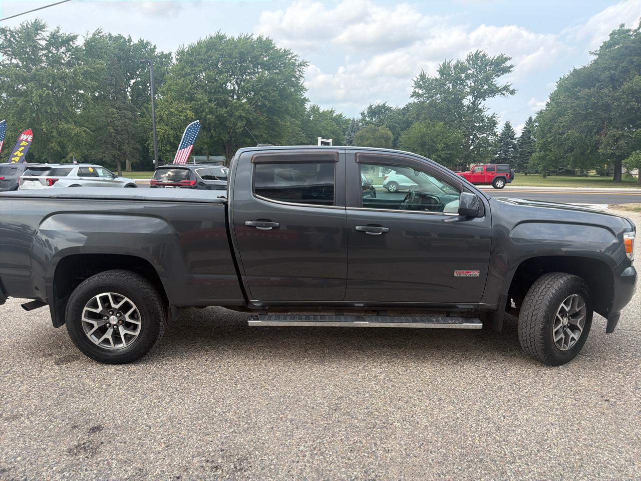 GMC Canyon 4WD Crew Cab 140.5" SLE 2016