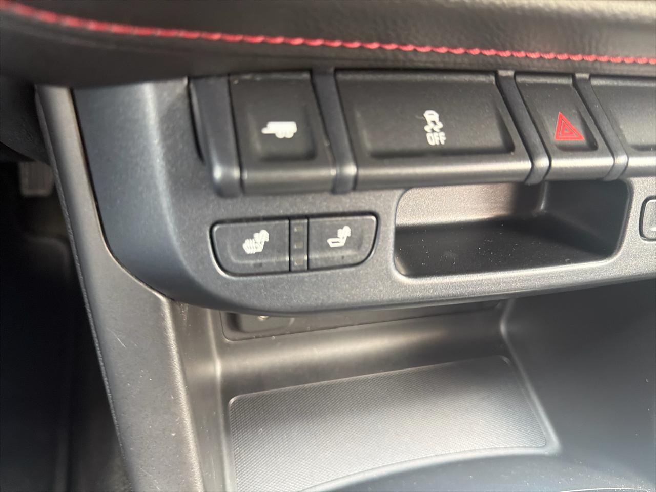 GMC Canyon 4WD Crew Cab 140.5" SLE 2016