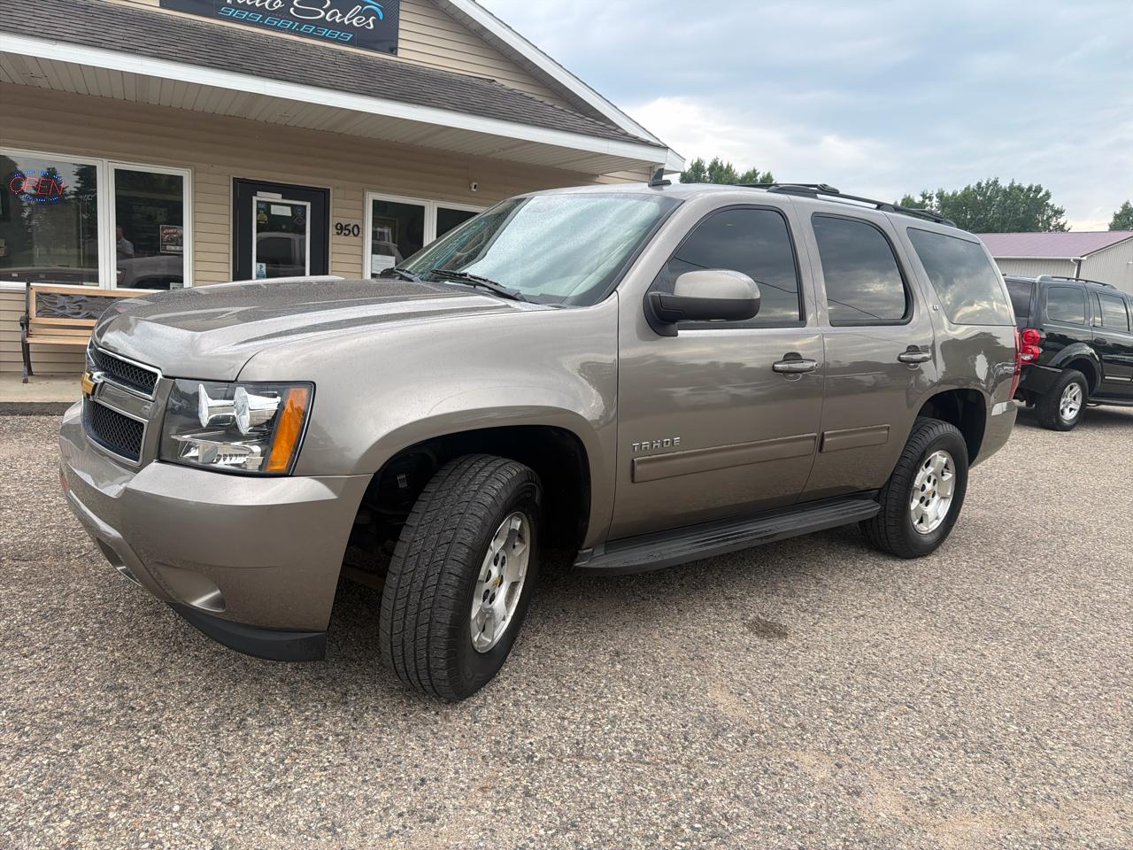 Chevrolet Tahoe 4WD 4dr 1500 LT 2013