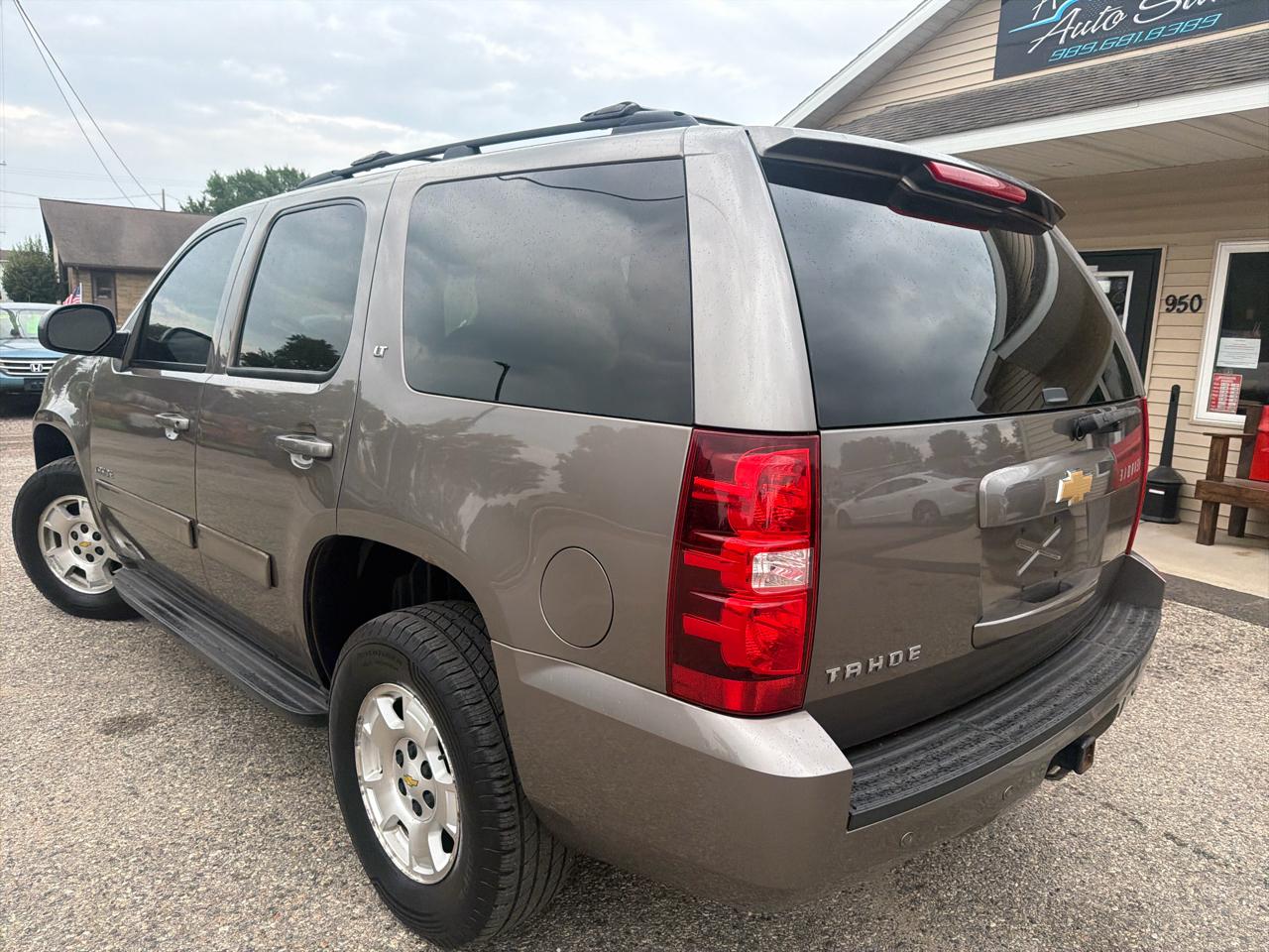 Chevrolet Tahoe 4WD 4dr 1500 LT 2013