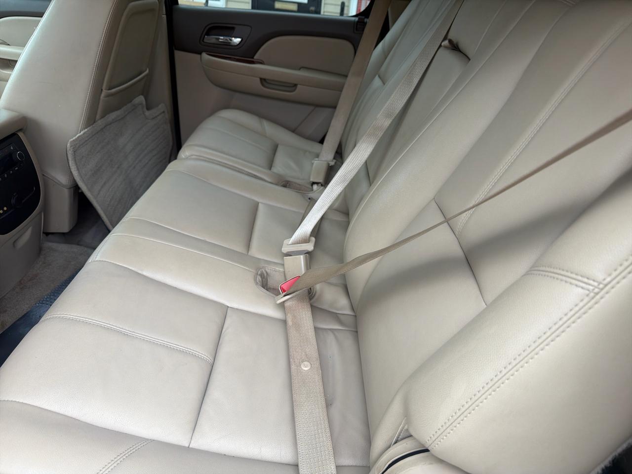 Chevrolet Tahoe 4WD 4dr 1500 LT 2013