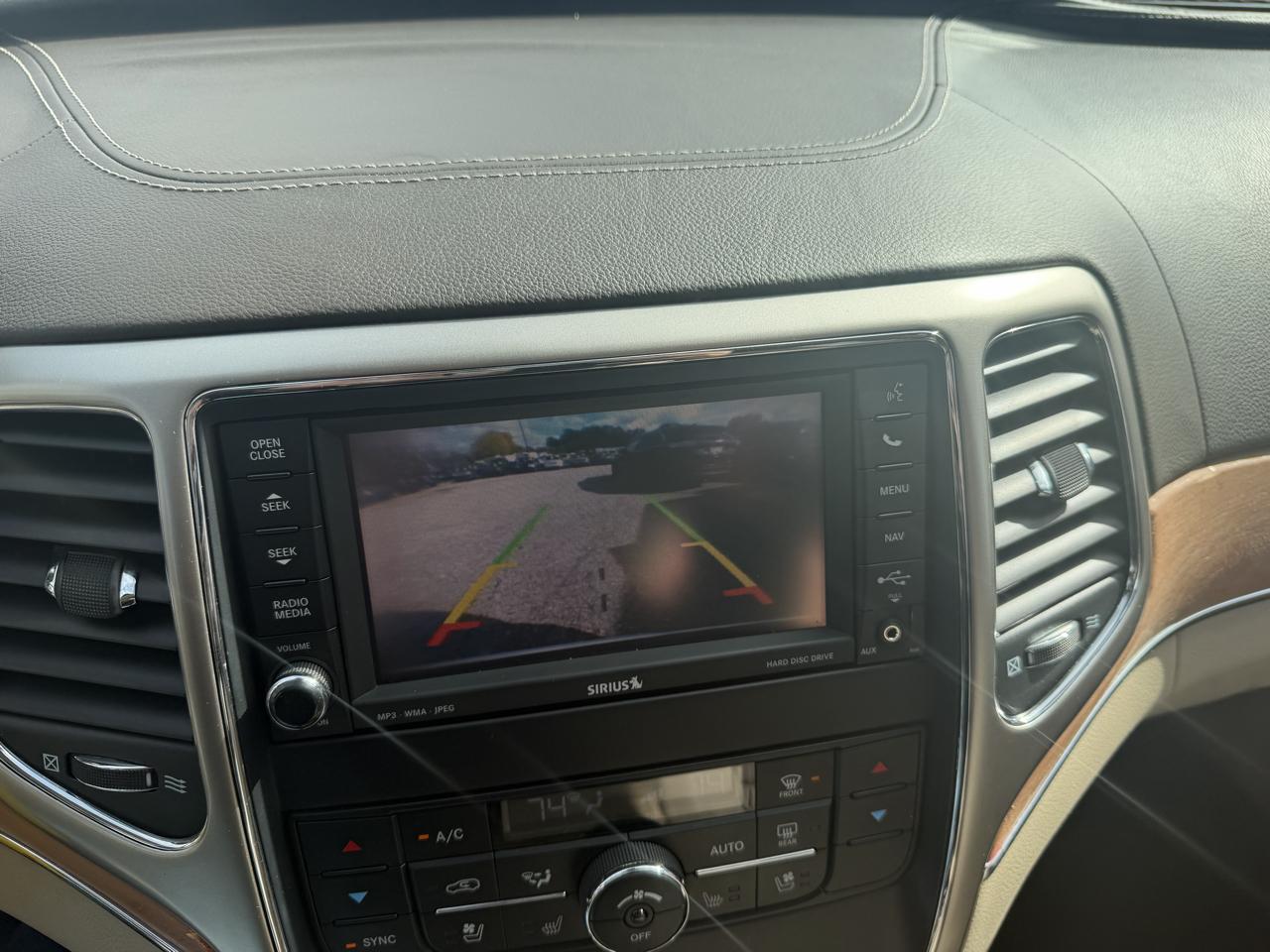 Jeep Grand Cherokee 4WD 4dr Overland 2013