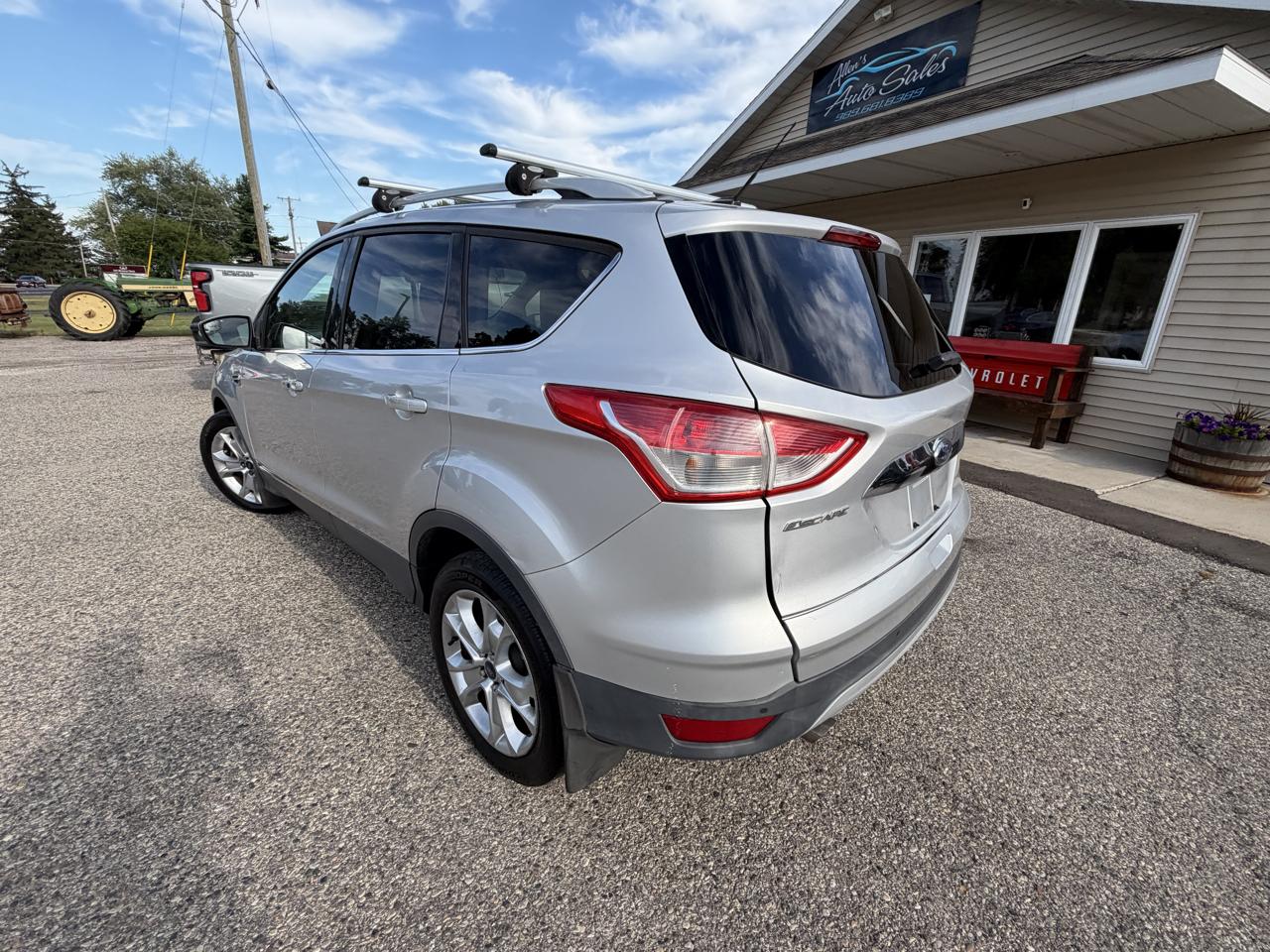 Ford Escape 4WD 4dr Titanium 2015