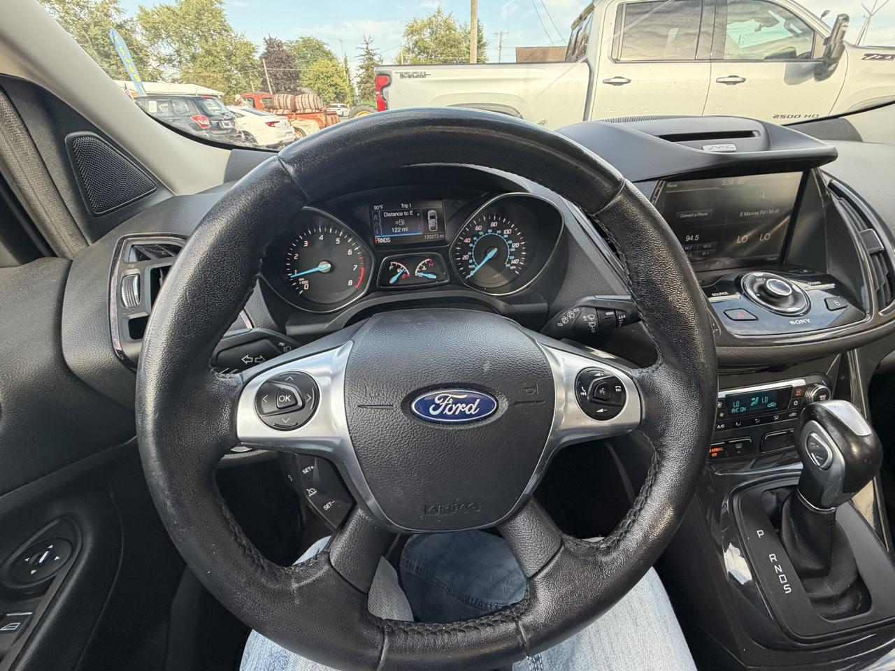 Ford Escape 4WD 4dr Titanium 2015