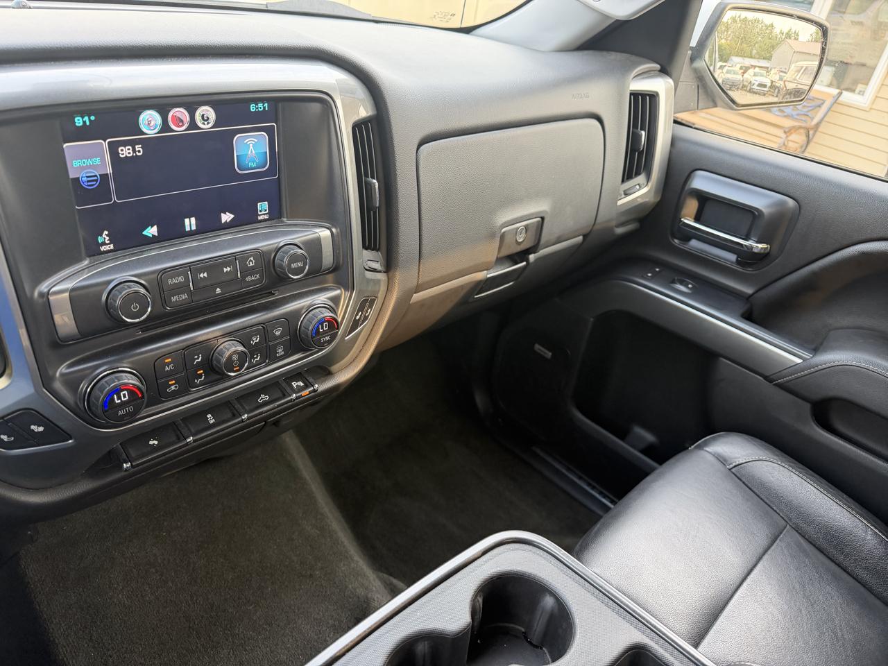 Chevrolet Silverado 1500 4WD Crew Cab 143.5" LT w/1LT 2015