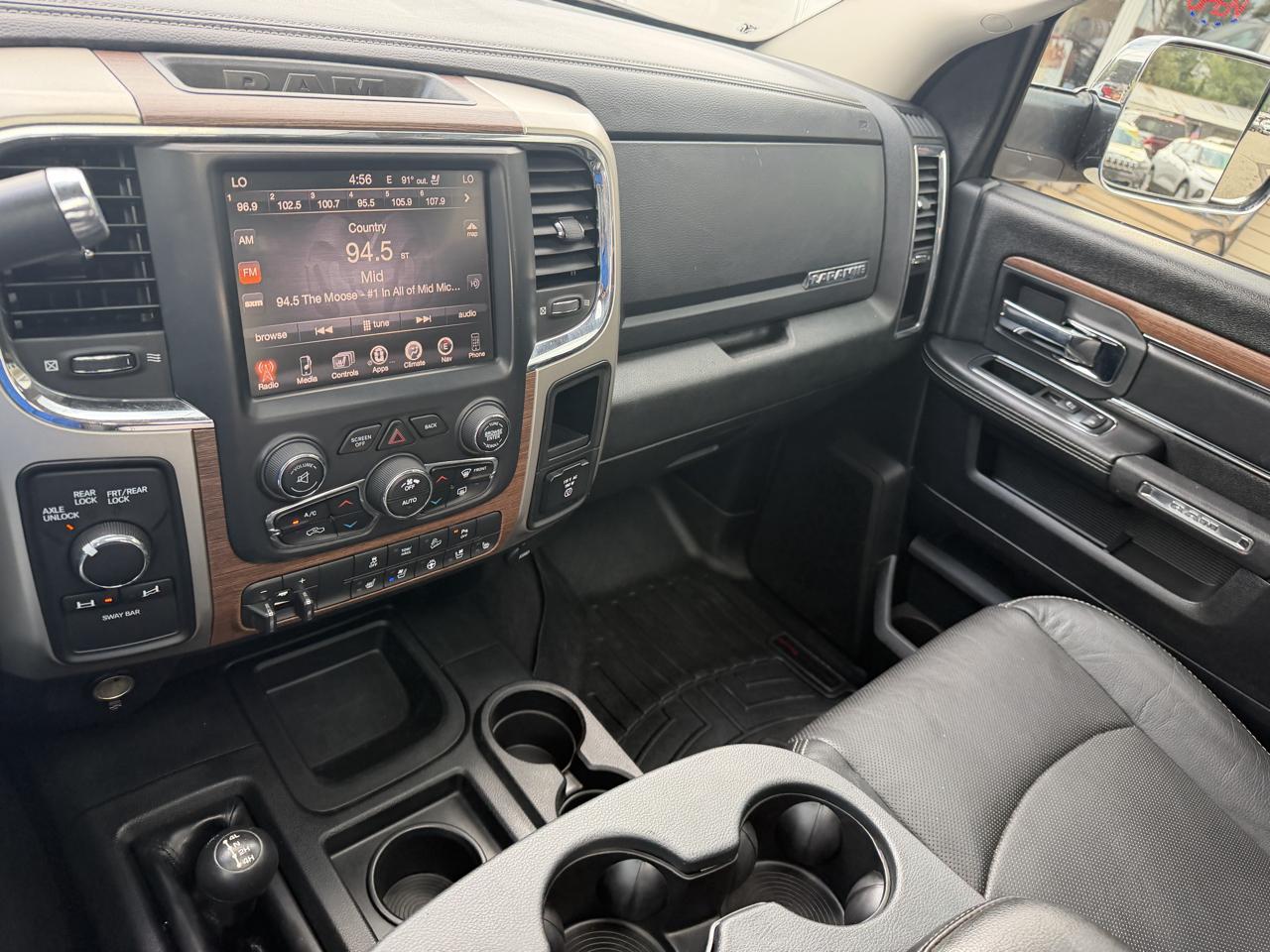RAM 2500 4WD Crew Cab 149" Laramie Power Wagon 2015