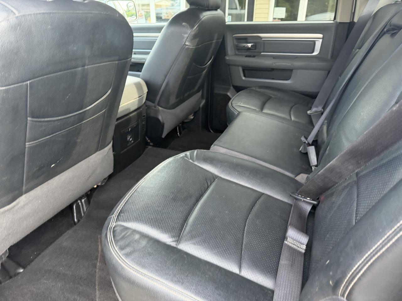 RAM 1500 4WD Crew Cab 140.5" Big Horn 2016