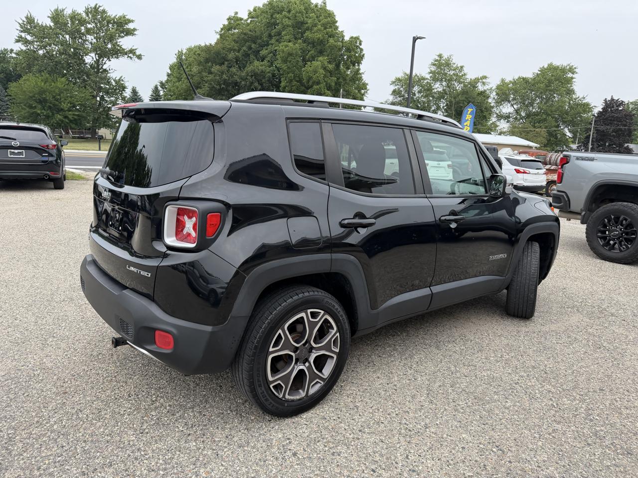 Jeep Renegade Limited 4D SUV 4WD 2015